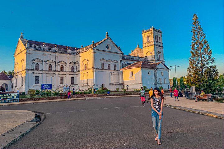 Explore the historical churches and architectural wonders of Old Goa on this heritage walk, photo 18 | wizardtrip