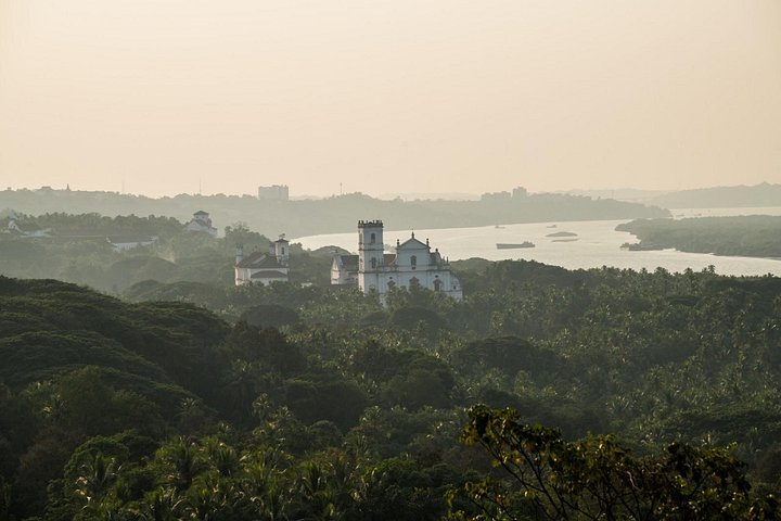 Explore the historical churches and architectural wonders of Old Goa on this heritage walk, photo 20 | wizardtrip