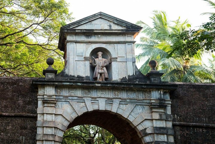 Explore the historical churches and architectural wonders of Old Goa on this heritage walk, photo 23 | wizardtrip