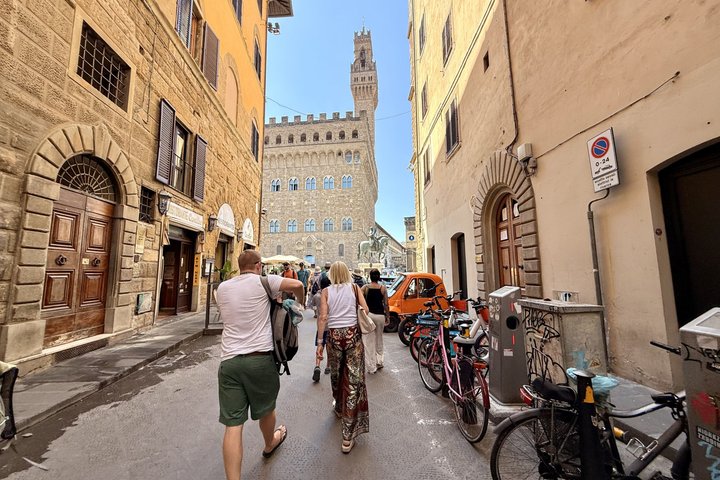 Wandeltour met kleine groep door de iconische kunstgalerijen en historische pleinen van Florence, foto 10 | wizardtrip