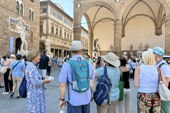 Wandeltour met kleine groep door de iconische kunstgalerijen en historische pleinen van Florence, foto 22 | wizardtrip