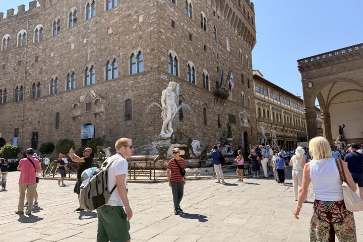Wandeltour met kleine groep door de iconische kunstgalerijen en historische pleinen van Florence, foto 28 | wizardtrip