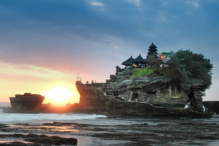 Full-day tour of Bali's water temples, UNESCO rice terraces, and Tanah Lot sunset, photo 13 | wizardtrip