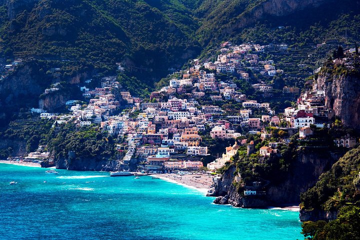 Privat tur, der udforsker Pompejis ruiner, Amalfikystens naturskønne køretur og de charmerende byer Sorrento og Positano, foto 8 | wizardtrip