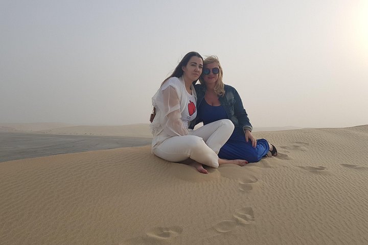 Erleben Sie eine aufregende Wüstensafari in Doha, Katar, mit Dune Bashing, Kamelritten und einem Besuch des Binnenmeeres, Foto 16 | wizardtrip