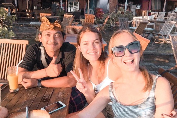 Aventura de snorkel en la playa Blue Lagoon de Bali, explorando arrecifes de coral y vida marina, foto 9 | wizardtrip