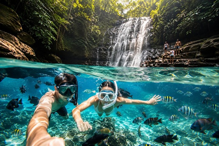 Blue Lagoon Snorkelen - Lunch - Kantolampo - Tibumana Waterval | wizardtrip