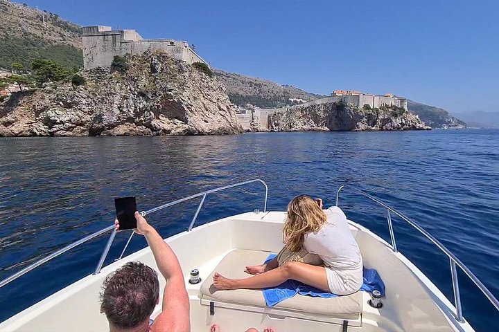 Tour privado en lancha rápida por las Islas Elaphiti desde Dubrovnik, Croacia, con natación y vistas panorámicas, foto 25 | wizardtrip
