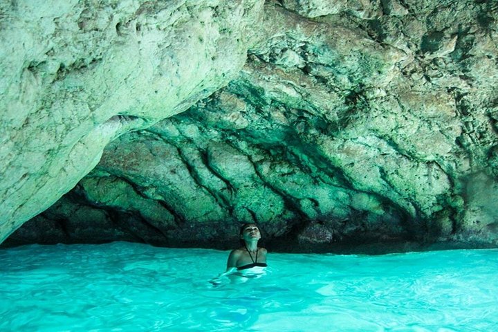 Tour privado en lancha rápida por las Islas Elaphiti desde Dubrovnik, Croacia, con natación y vistas panorámicas, foto 27 | wizardtrip
