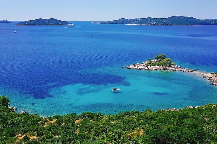 Tour privado en lancha rápida por las Islas Elaphiti desde Dubrovnik, Croacia, con natación y vistas panorámicas, foto 28 | wizardtrip