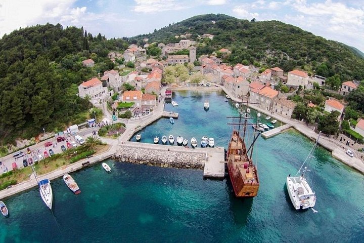 Tour privado en lancha rápida por las Islas Elaphiti desde Dubrovnik, Croacia, con natación y vistas panorámicas, foto 32 | wizardtrip