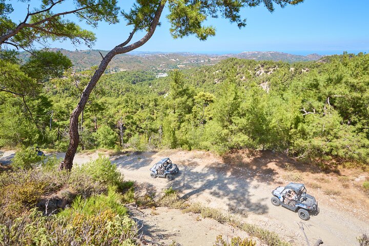 Aventure en buggy 4x4 tout-terrain à Rhodes, exploration de sentiers panoramiques et dégustation locale, photo 13 | wizardtrip