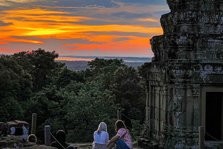 Utforska gamla tempel och fantastiska landskap på en guidad tur av Angkor Wat, Siem Reap, foto 13 | wizardtrip