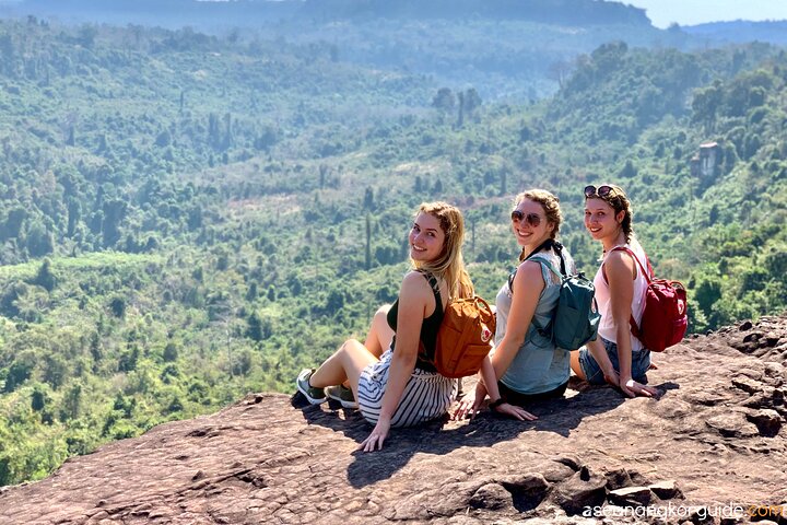Full-day tour exploring Kulen Mountain, Beng Mealea jungle temple, and Tonlé Sap floating village near Siem Reap, photo 12 | wizardtrip