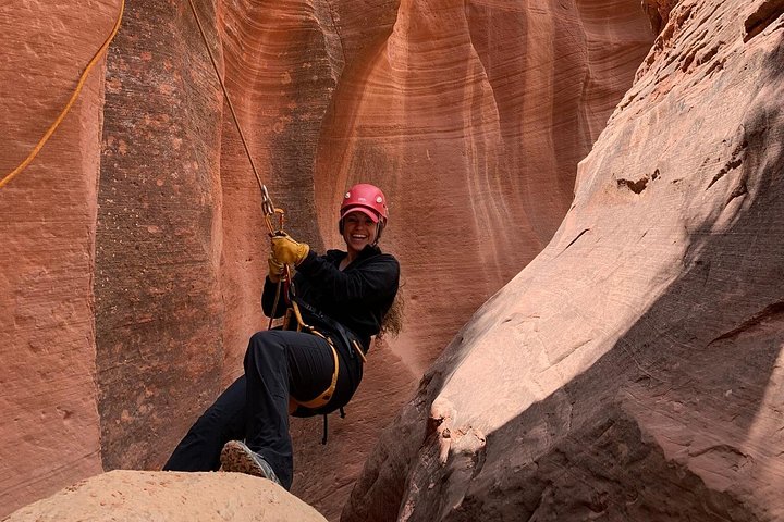 Experience a thrilling slot canyon canyoneering UTV tour in East Zion, USA, photo 6 | wizardtrip