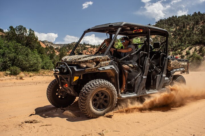 East Zion Slot Canyon Canyoneering UTV-tur | 4 timer | wizardtrip