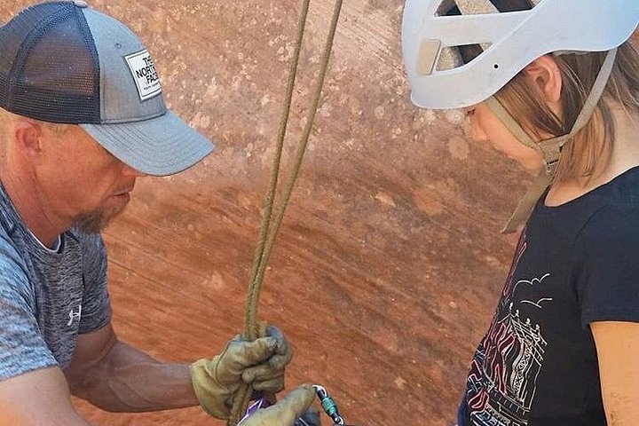 Erleben Sie Abseilen und UTV-Abenteuer in einem Slot Canyon in der Nähe des Zion Nationalparks, Foto 10 | wizardtrip