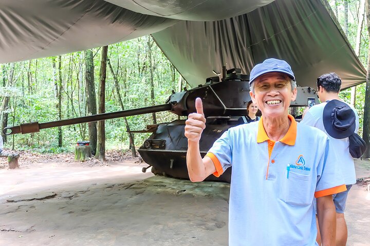 Utforska de historiska Cu Chi-tunnlarna, ett vidsträckt underjordiskt nätverk som användes under Vietnamkriget, nära Ho Chi Minh-staden, foto 15 | wizardtrip