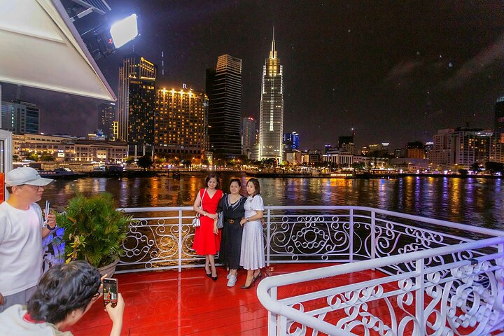 Nyd et naturskønt middagscruise på Saigon-floden i Ho Chi Minh City om natten, foto 13 | wizardtrip
