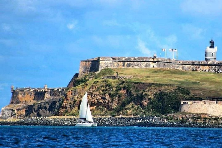 Tour in catamarano nella Baia di San Juan, Porto Rico, con bevande in omaggio e viste panoramiche, foto 7 | wizardtrip