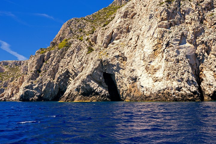 Excursion en hors-bord vers la Grotte Bleue et les îles Pakleni depuis Hvar, Croatie, photo 12 | wizardtrip