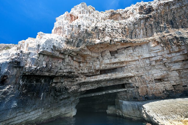Excursion en hors-bord vers la Grotte Bleue et les îles Pakleni depuis Hvar, Croatie, photo 16 | wizardtrip