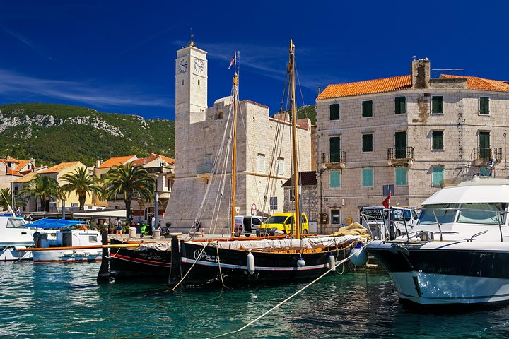 Excursion en hors-bord vers la Grotte Bleue et les îles Pakleni depuis Hvar, Croatie, photo 19 | wizardtrip