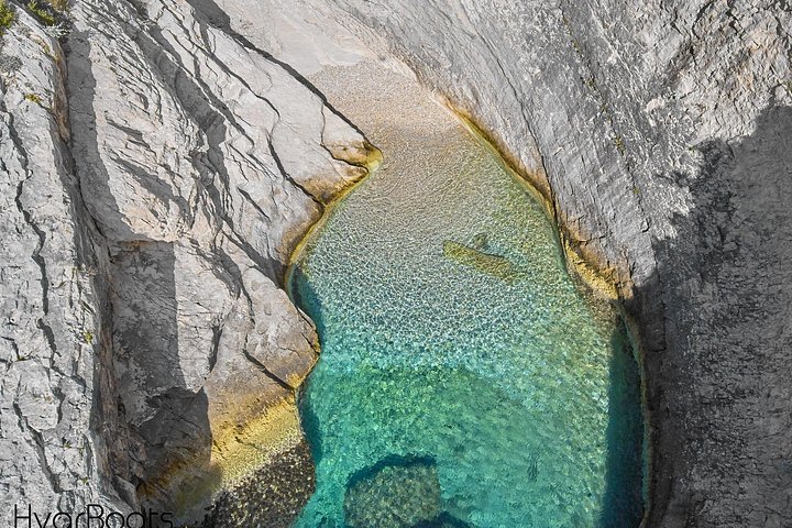 Excursion en hors-bord vers la Grotte Bleue et les îles Pakleni depuis Hvar, Croatie, photo 20 | wizardtrip
