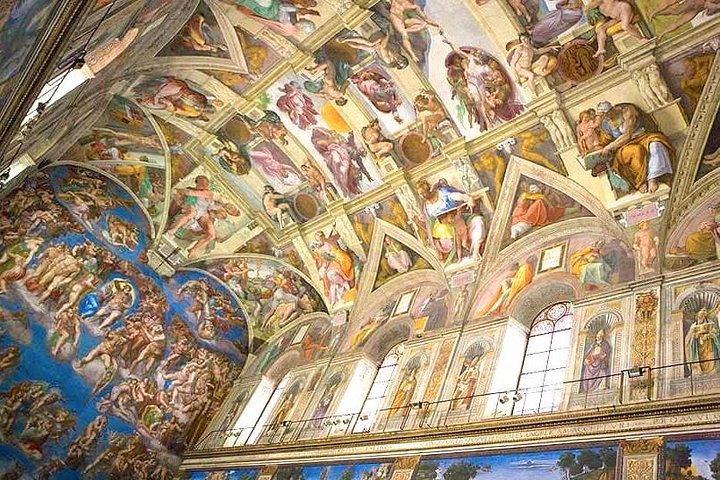 Vatican City tour including Sistine Chapel and St. Peter's Basilica in Rome, photo 1 | wizardtrip