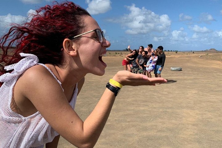 Passeio de meio dia pelas atrações naturais da Ilha do Sal, incluindo Baía dos Tubarões, Olho Azul e Lagoa de Sal, foto 30 | wizardtrip
