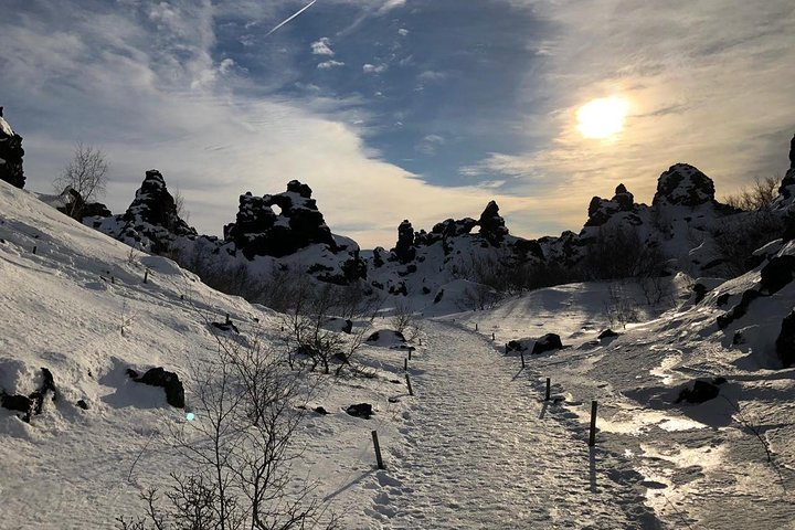 アークレイリ発のガイド付きツアーで、アイスランドのドラマチックな火山景観、滝、地熱地帯を巡りましょう、写真6 | wizardtrip