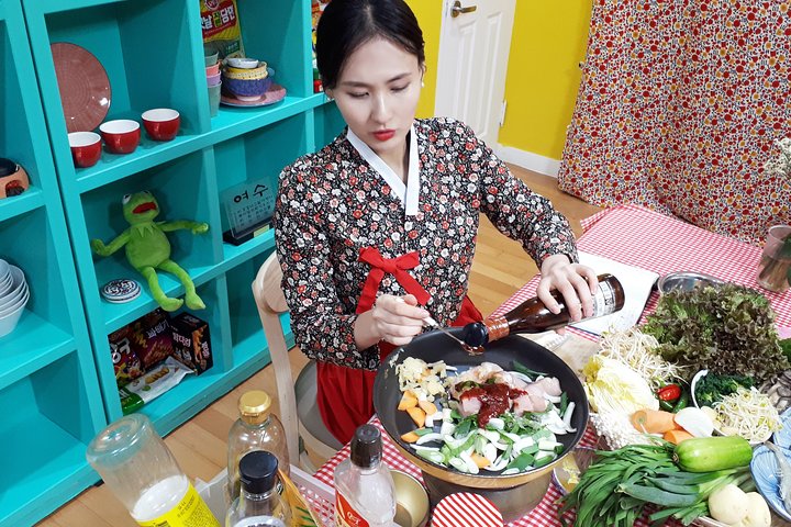 Kookles in een Koreaans Huis & Marktbezoek in Seoul | wizardtrip