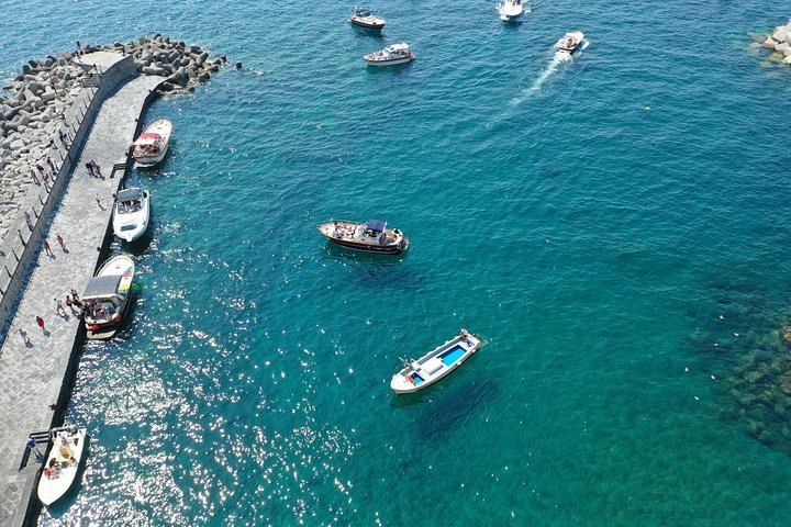 Båttur i liten gruppe langs Amalfikysten fra Positano, Italia, foto 8 | wizardtrip