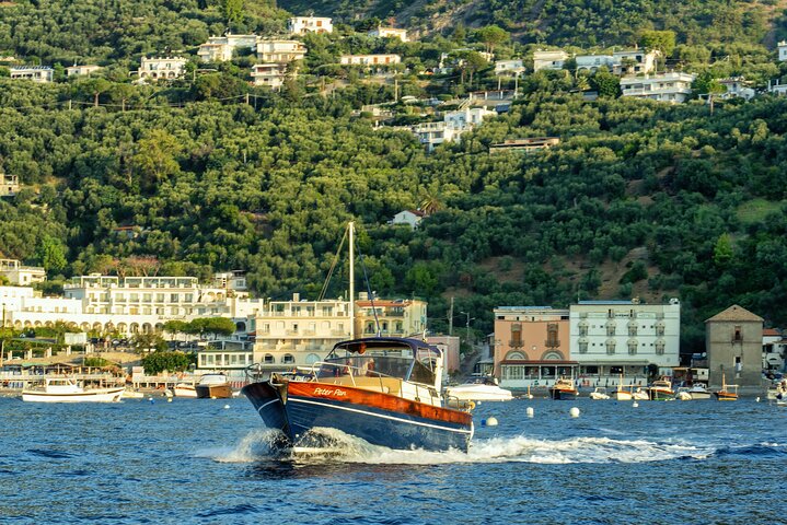 Båttur i liten gruppe langs Amalfikysten fra Positano, Italia, foto 20 | wizardtrip