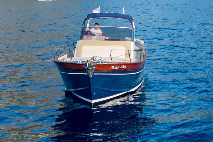 Båttur i liten gruppe langs Amalfikysten fra Positano, Italia, foto 23 | wizardtrip