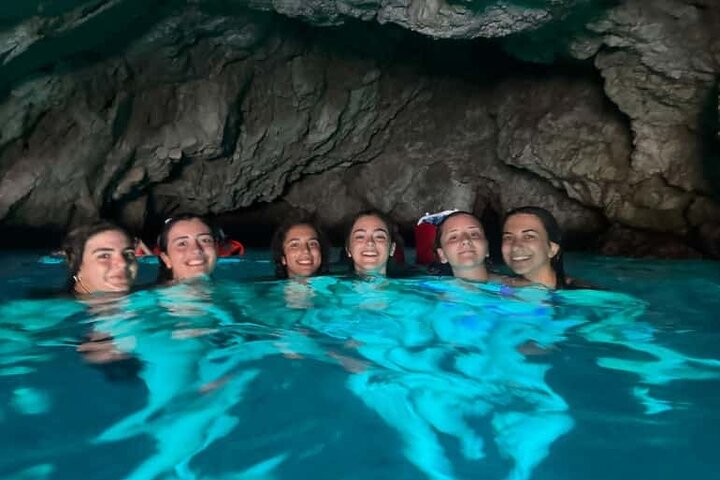 Dubrovnik: 7 Caves & Blue Cave Speedboat Tour (4h) | wizardtrip