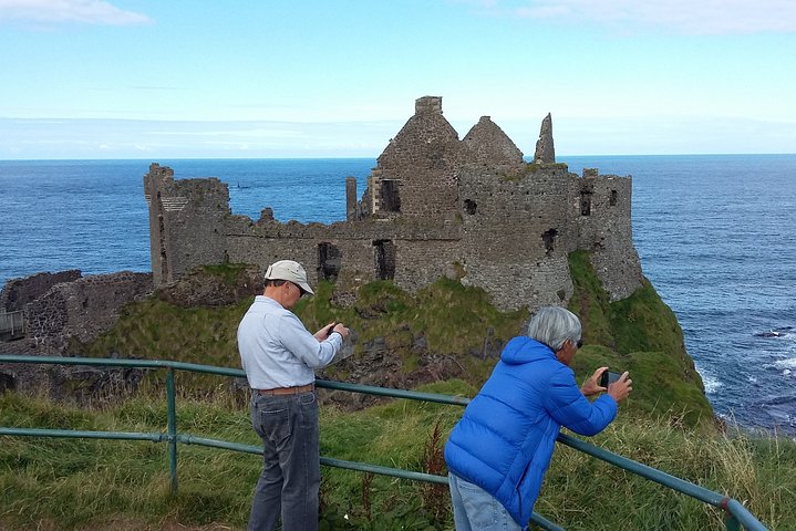 Tour panoramico in pullman da Belfast alla Giant's Causeway, esplorando la bellezza naturale dell'Irlanda del Nord e le location di Game of Thrones, foto 8 | wizardtrip