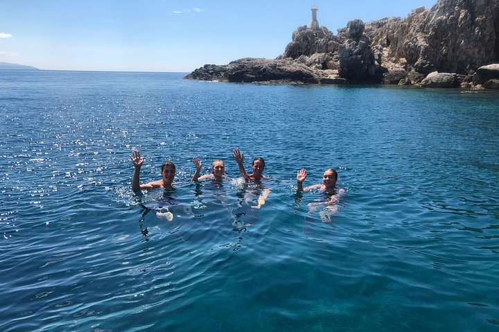 Privat båttur som utforsker Elafitiøyene nær Dubrovnik, Kroatia, med bading og grottebesøk, foto 8 | wizardtrip