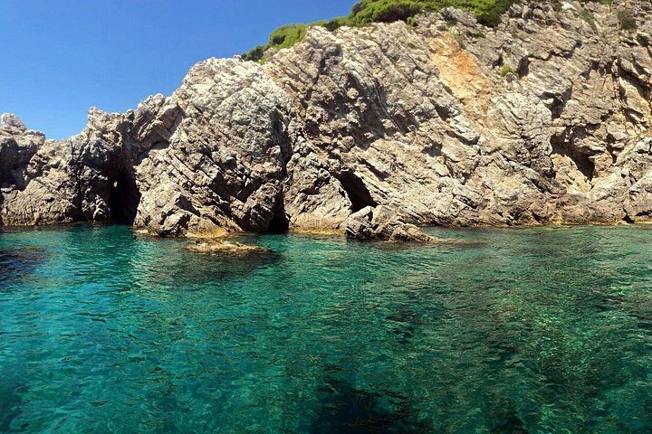 Privat båttur som utforsker Elafitiøyene nær Dubrovnik, Kroatia, med bading og grottebesøk, foto 9 | wizardtrip