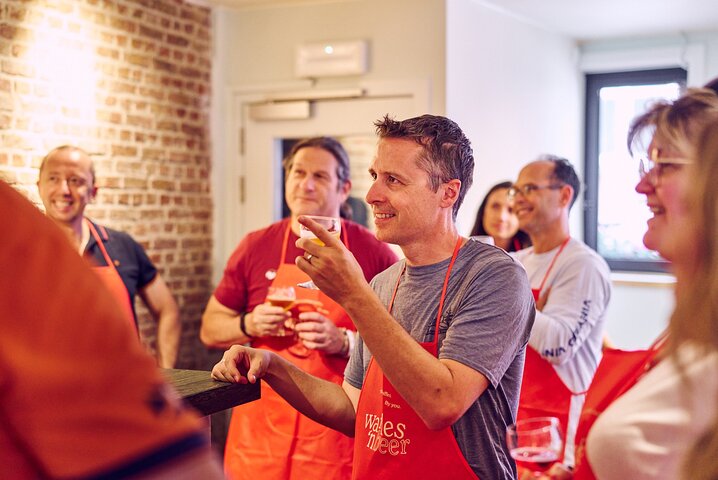 Praktischer Workshop für belgische Waffeln und Bier in Brügge mit Verkostung und Backen, Foto 6 | wizardtrip