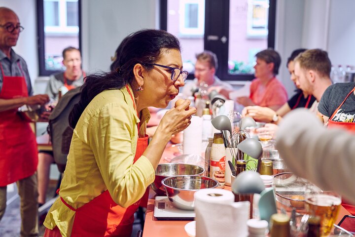 Praktischer Workshop für belgische Waffeln und Bier in Brügge mit Verkostung und Backen, Foto 9 | wizardtrip