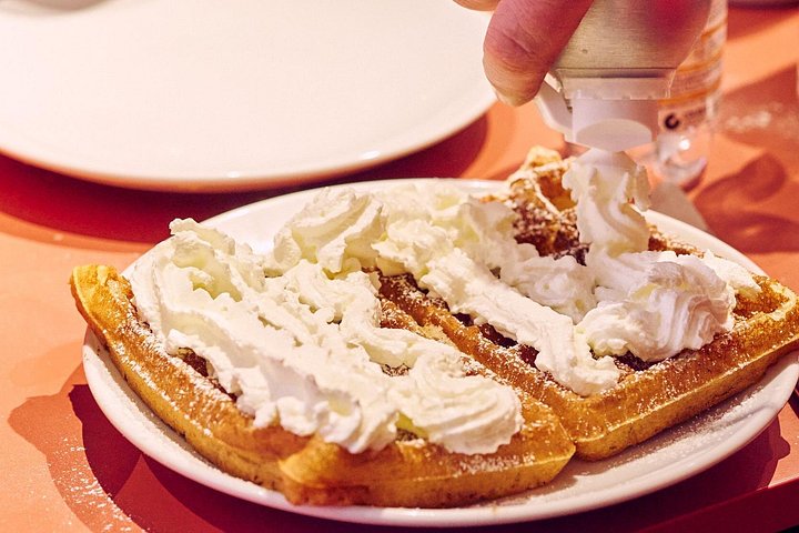 Praktischer Workshop für belgische Waffeln und Bier in Brügge mit Verkostung und Backen, Foto 24 | wizardtrip