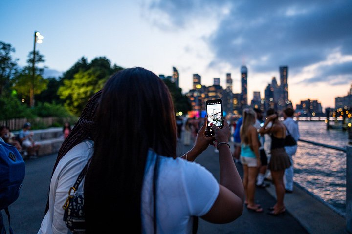 タイムズスクエア、エンパイアステートビルディング、ブルックリンブリッジなどのニューヨークのランドマークの夜のバスツアー、写真8 | wizardtrip