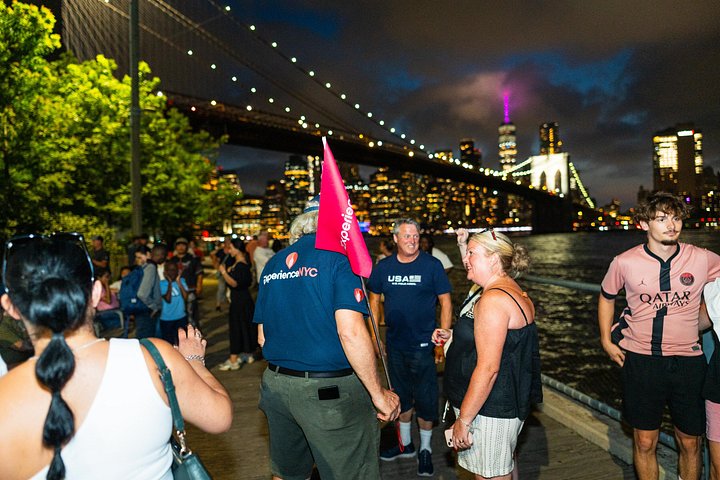 タイムズスクエア、エンパイアステートビルディング、ブルックリンブリッジなどのニューヨークのランドマークの夜のバスツアー、写真15 | wizardtrip