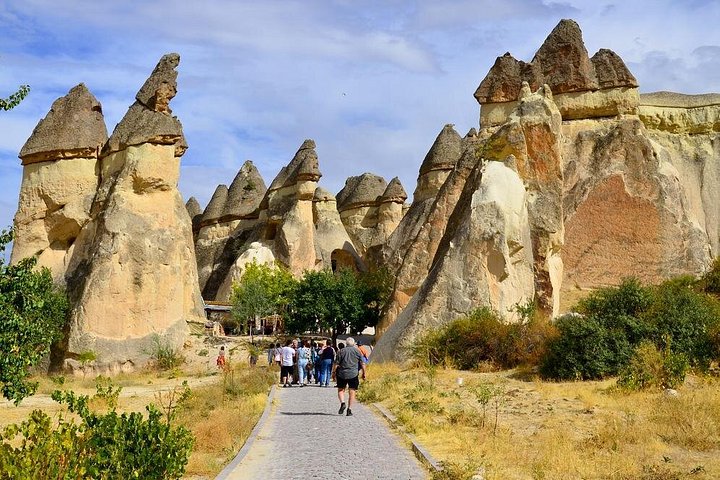 Experience a 2-day all-inclusive tour of Cappadocia from Istanbul, featuring unique landscapes and optional balloon flights, photo 18 | wizardtrip