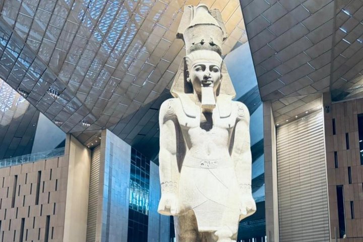 Heldagstur fra Sharm El Sheikh til Cairo med pyramider, sfinks og museer, foto 16 | wizardtrip