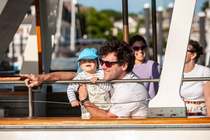 ニューポート港とナラガンセット湾の景観ガイド付きボートツアー、写真6 | wizardtrip