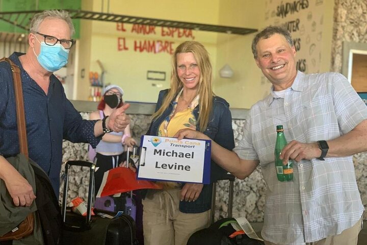 Service de transfert aéroport privé à Punta Cana, République Dominicaine, offrant un transport direct et confortable vers les hôtels, photo 16 | wizardtrip