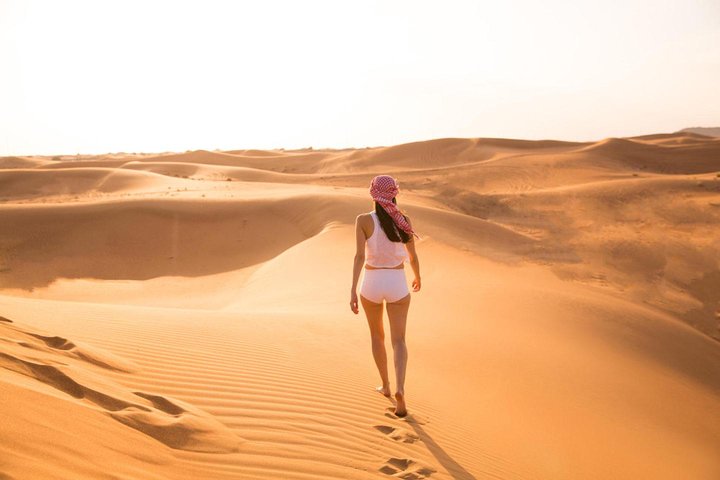 Experience a thrilling morning desert safari in Dubai with dune bashing, sandboarding, and camel rides, photo 7 | wizardtrip