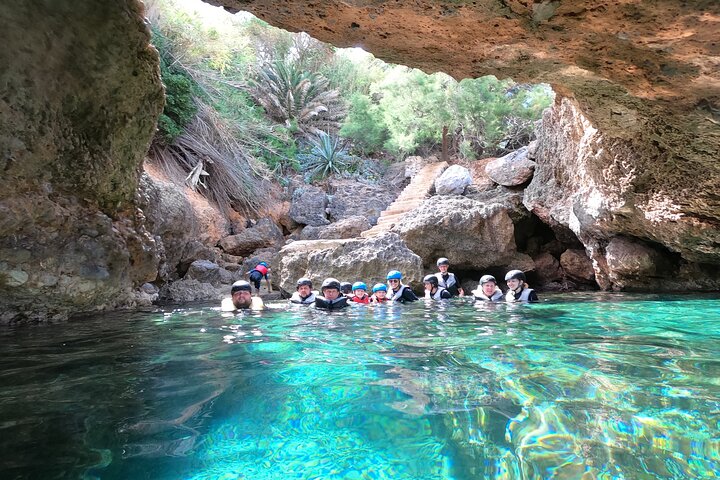 Majorque : Kayak, Grotte Marine, Saut de Falaise & Snorkeling | wizardtrip